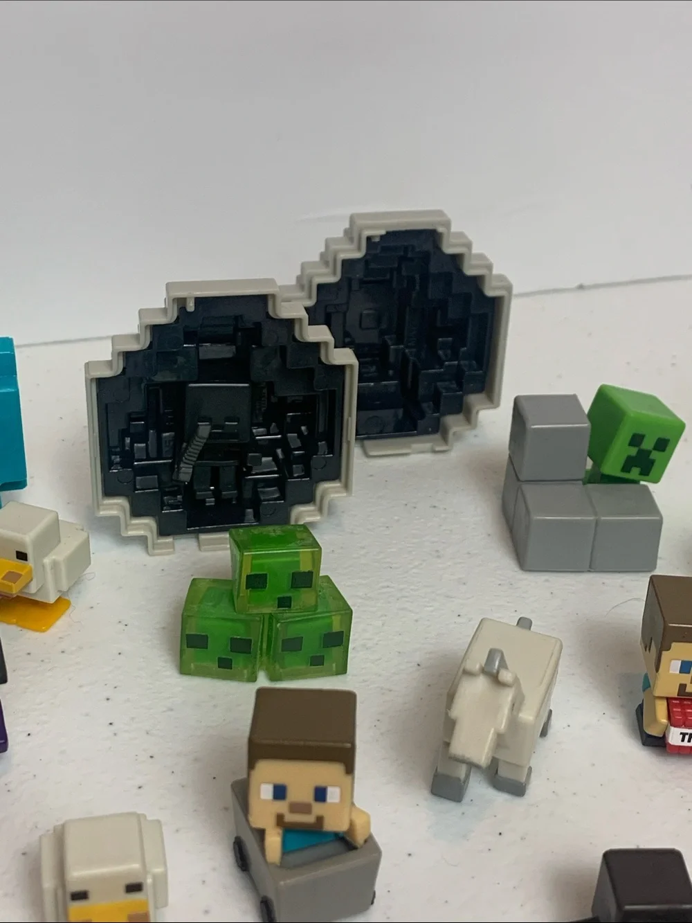 Minecraft mini figures